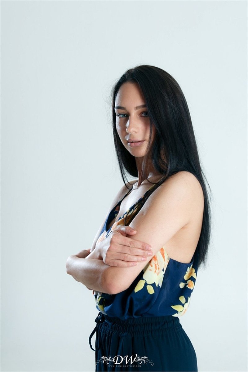 Оксана, 26 лет, 0 размер груди